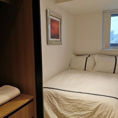 Homestay Room With Stunning Thames River View London Exterior photo