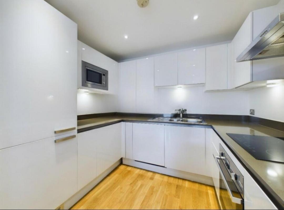 Homestay Room With Stunning Thames River View London Exterior photo
