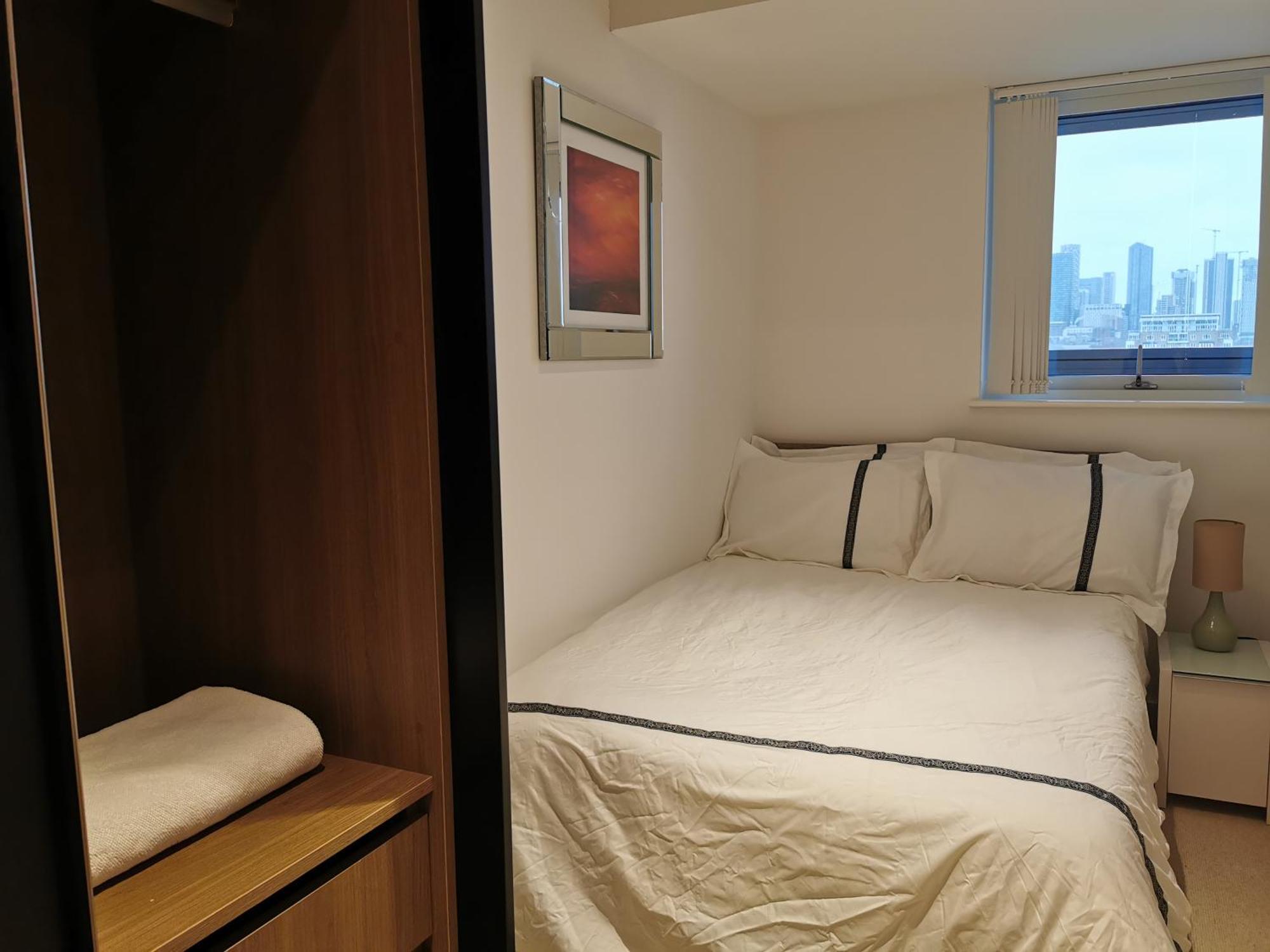 Homestay Room With Stunning Thames River View London Exterior photo